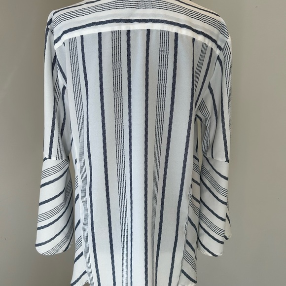 JONES New York Blouse Denim Color Stripe detail with front two pockets - Picture 2 of 6